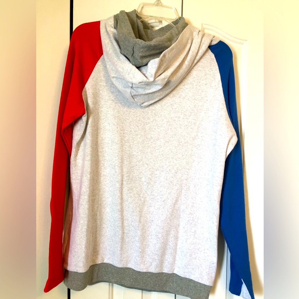 Ampersand Ave Double Hood